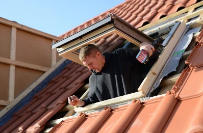 Pose de fenêtres de toit Velux à Ercheu
